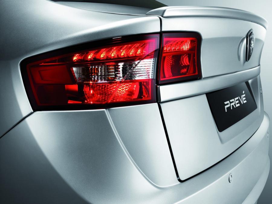 Детали экстерьера Proton Preve 2012 года  (фото 7 из 33)